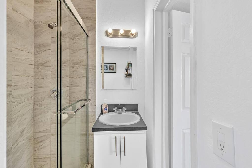 Garden Suite 4-Hosted By Sweetstay Miami Beach Zewnętrze zdjęcie